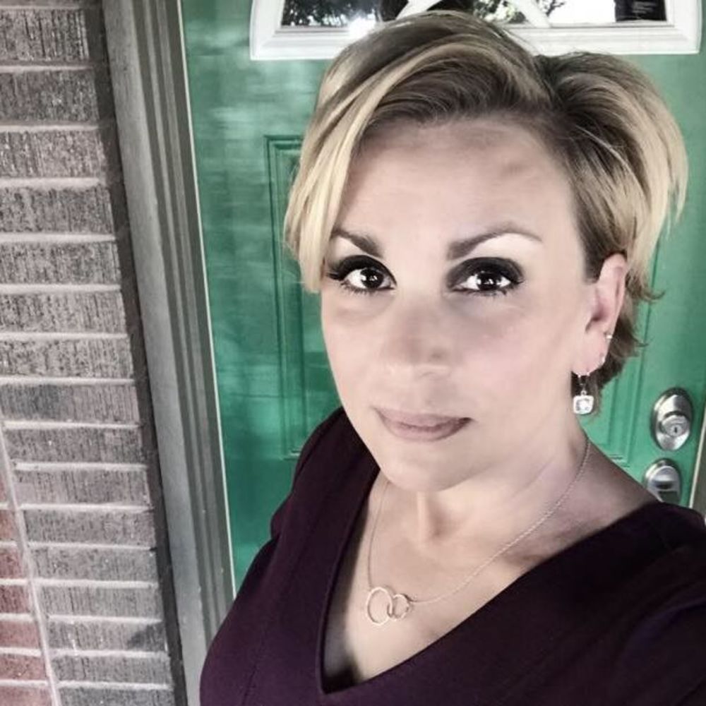 Meet your Posher, Gayla